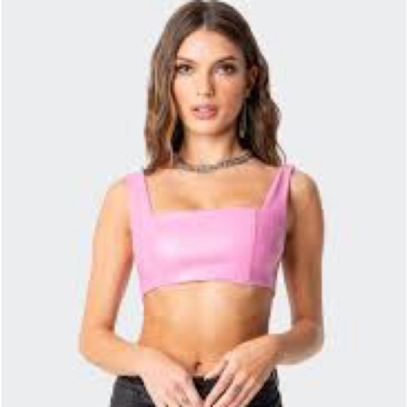 Edikted Pink Crop Top - Picture 1 of 5